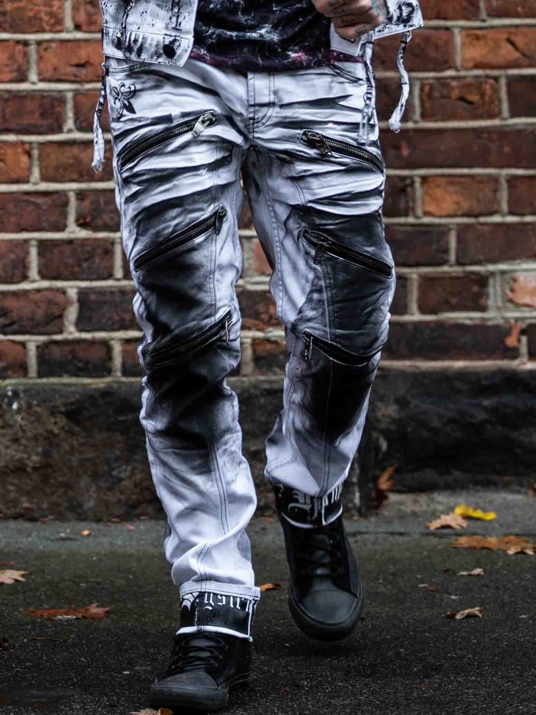 Back view of ART-1043-2 WhiteBlack